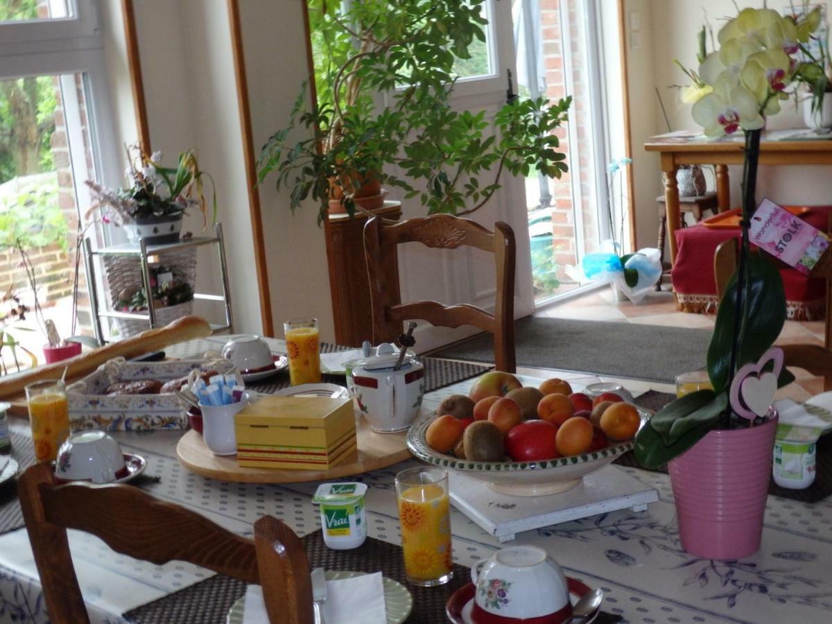 Bed and Breakfast Les Trois Pommiers Sommery Екстер'єр фото