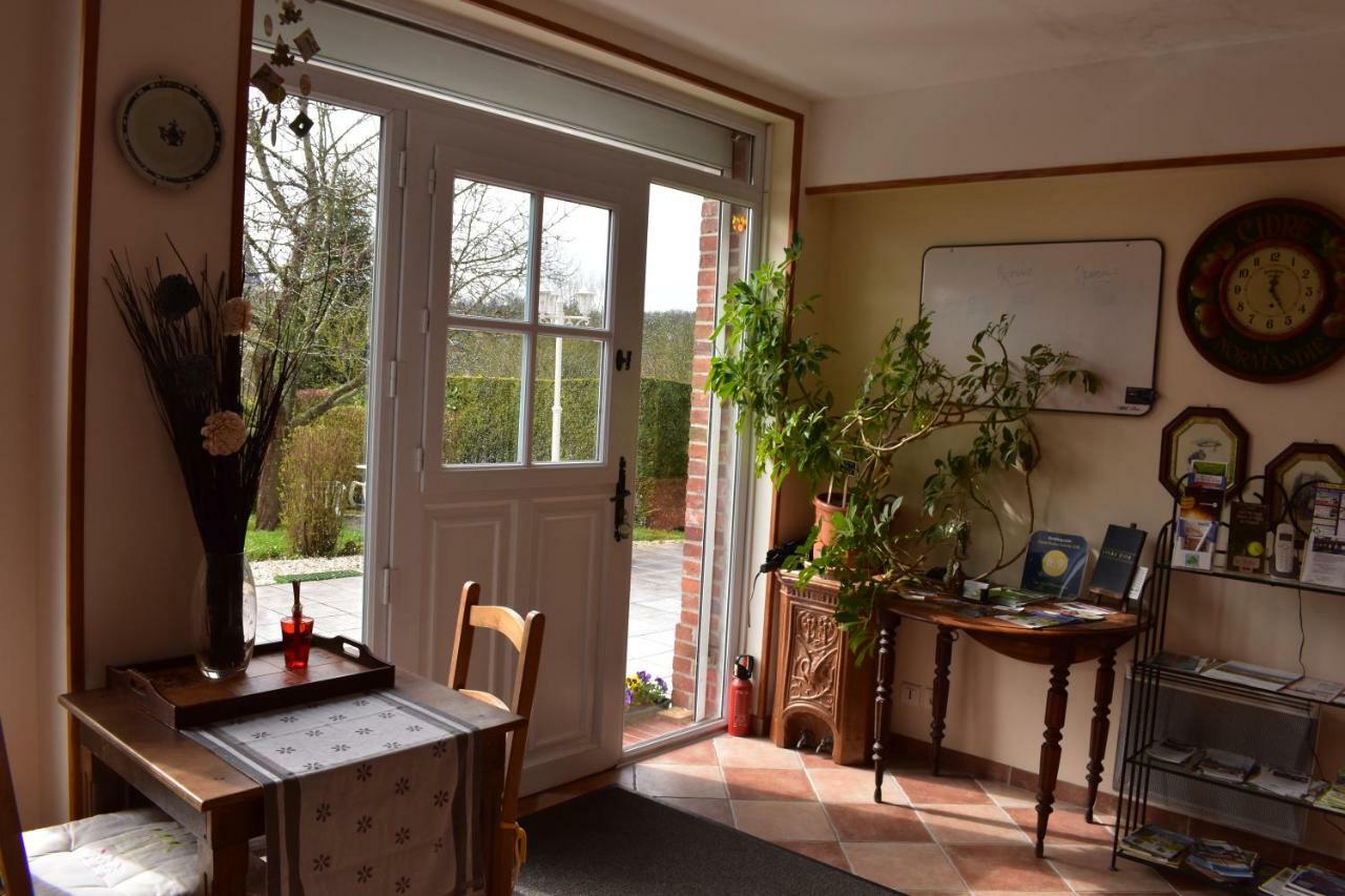 Bed and Breakfast Les Trois Pommiers Sommery Екстер'єр фото